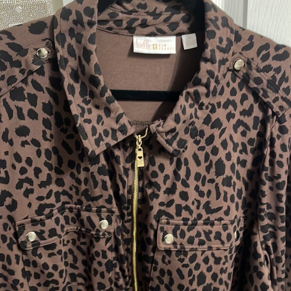 Belle by Kim Gravel Brown Leopard Print zip up top/Jacket - Picture 2 of 3
